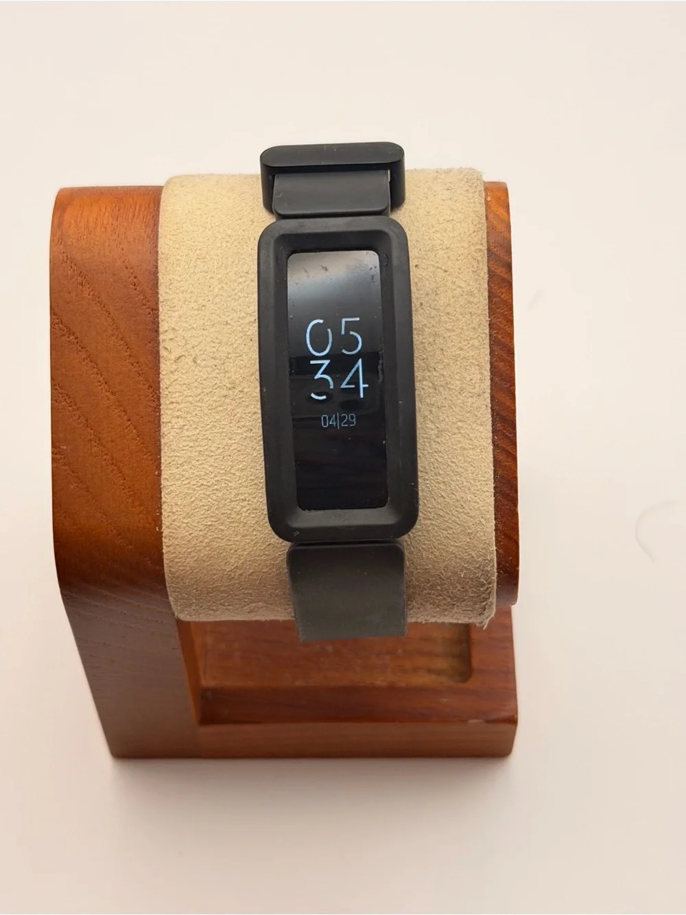 Fitbit Ace 2,‎ Kids Smartwatch, Fitness Tracker, Charger Included, Black/black
